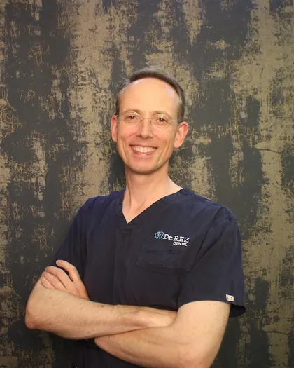 Dr. Casper P. Bots